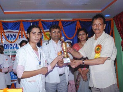 Topper of Vedanta SNPS 1